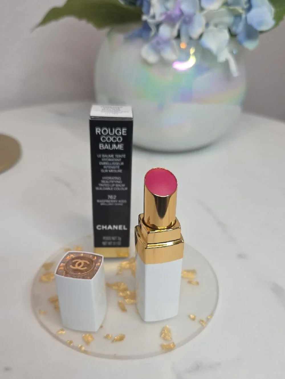 CHANEL Rouge Coco Baume Tinted Lip Balm — Raspberry Kiss (762)